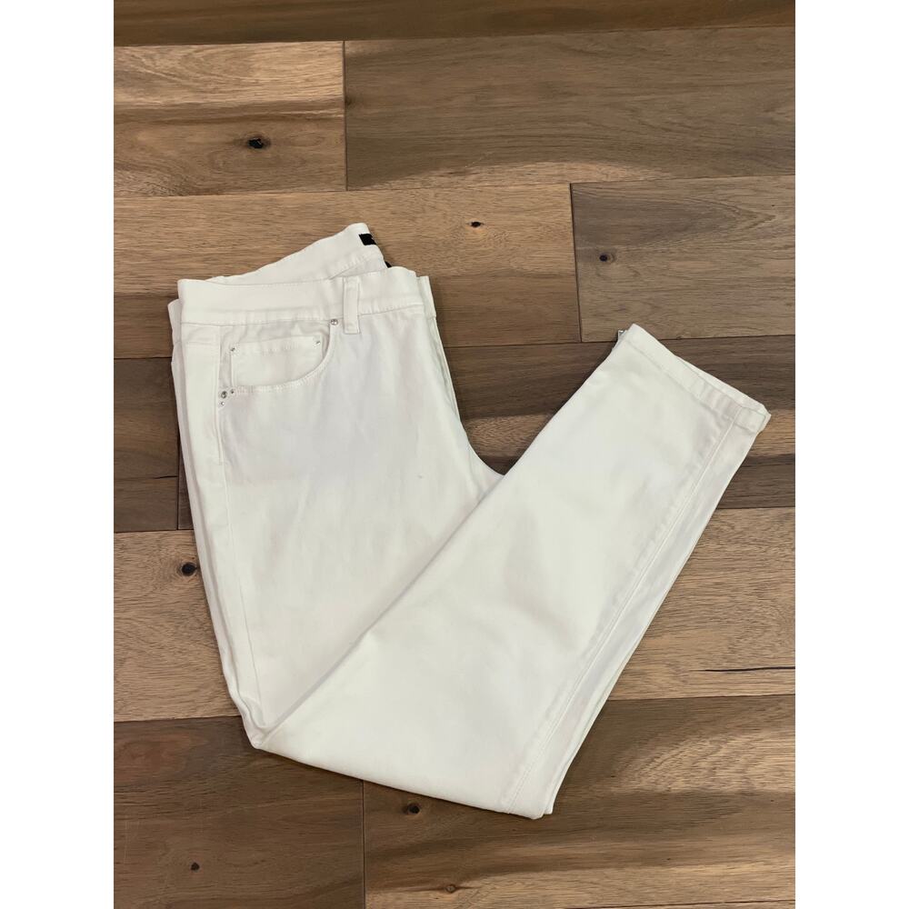 White House Black Market size 12 Skimmer Pants White  NWT Stretch Comfort
